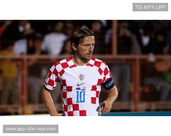 克罗地亚新中场表现突出，老将退役压力被成功化解