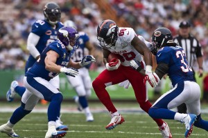 爱游戏体育平台-勇士追逐荣耀，再次冲击最高峰，勇士队追梦